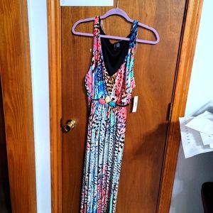 NEW WITH TAGS SLEEVELESS MAXI DRESS SIZE 2X